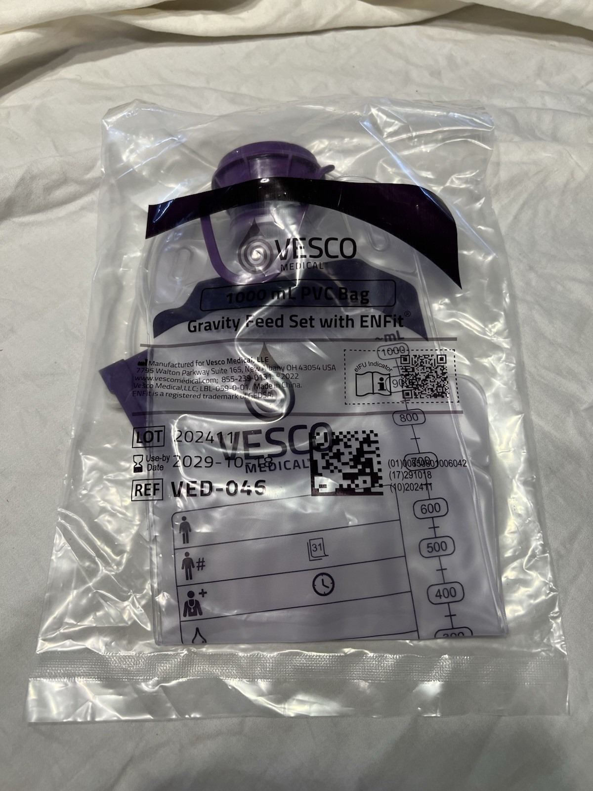 6 VESCO VED-046 Enteral Gravity Feed Lot with ENFit Connection 1000ml