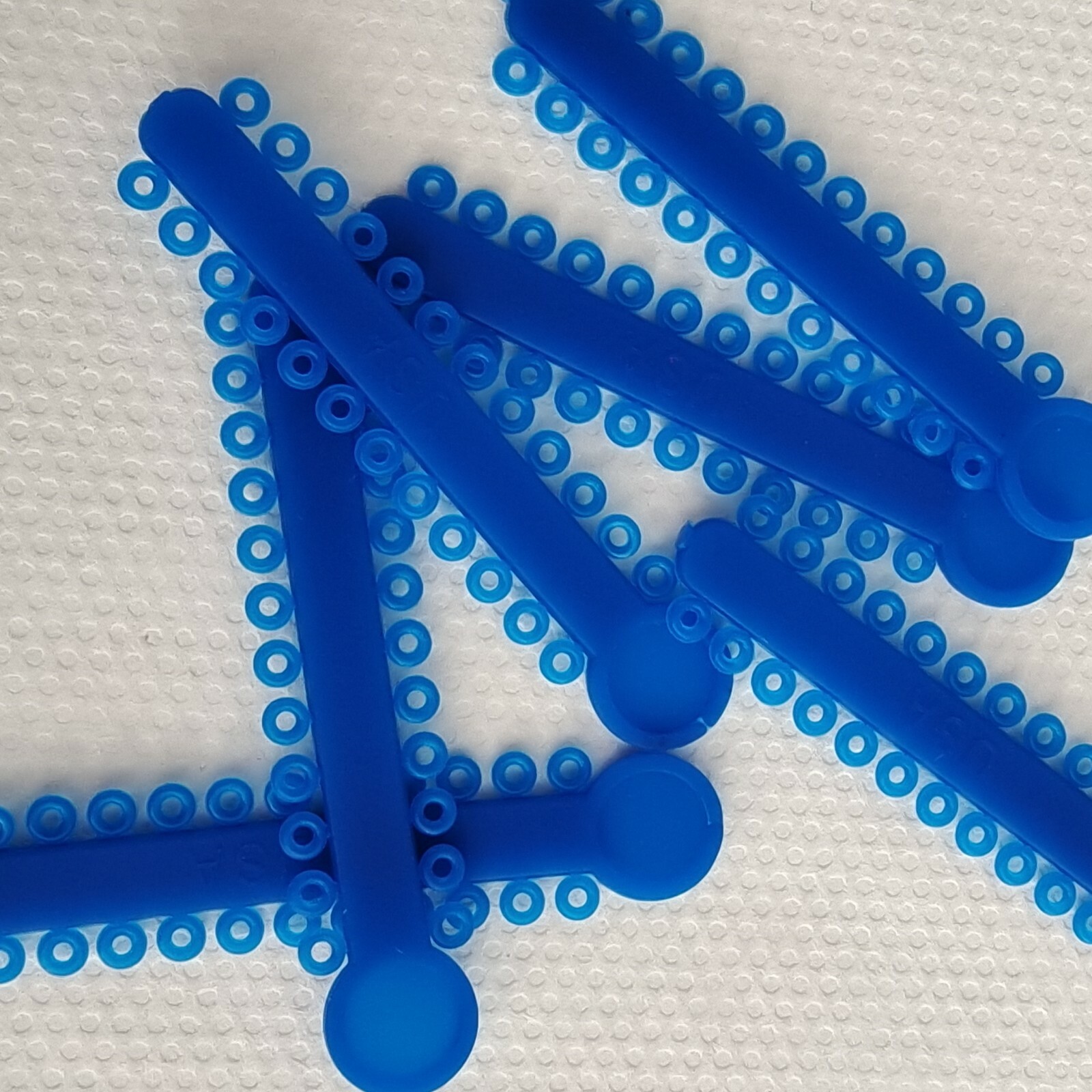 Dental Elastic Ligature Ties 1008pcs/pack Orthodontic Rubber Bands O Rings Blue