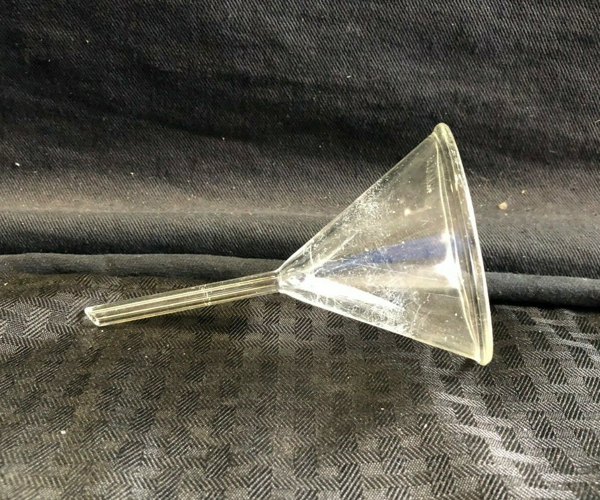 Kimble Kimax Glass 65mm ID 58° Angle 8mm Short Stem Filling Funnel 28950-65 chip
