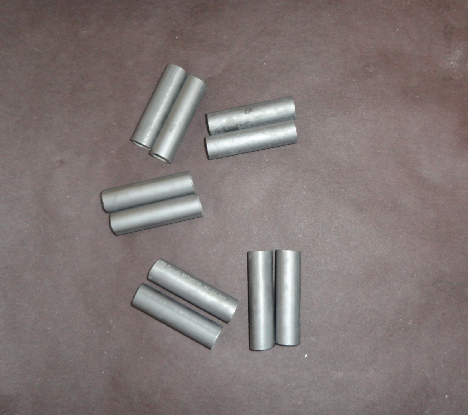 LOT OF TWO 2″ LONG HEXOLOY SILICON CARBIDE TUBE WIRELESS HEATING ELEMENT No. 62