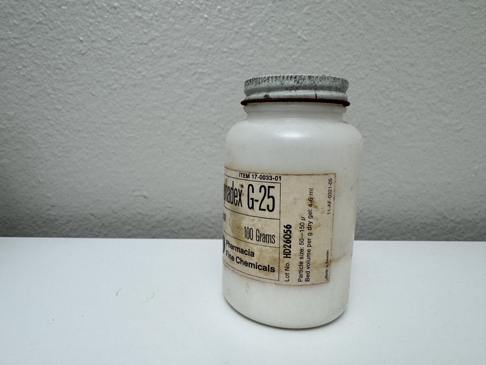 PHARMACIA Sephadex G-25 Medium 50-150 micron particle size 30 grams