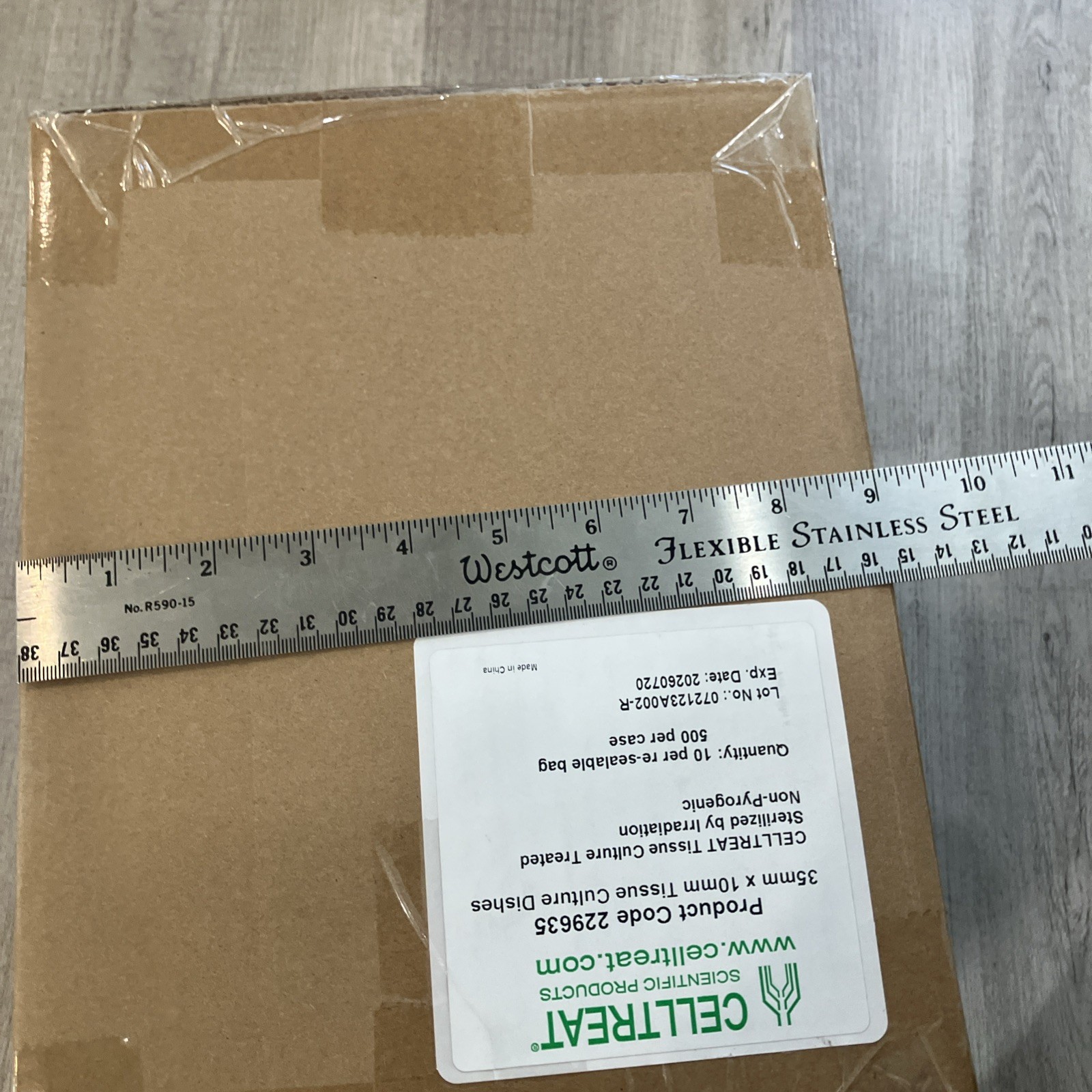 NEW CELLTREAT # 229635 Tissue Culture Treated Dishes 35mm x ñ