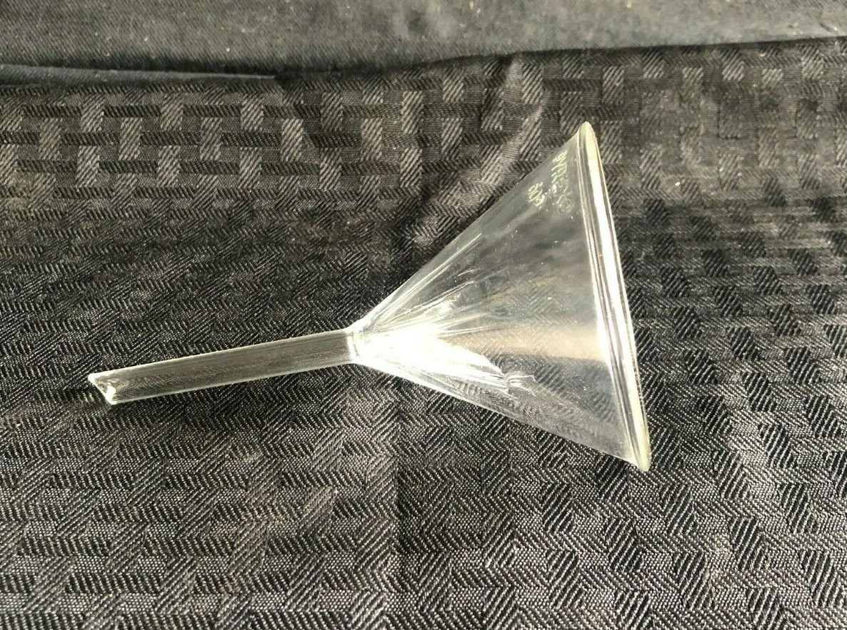 Corning Pyrex 65mm ID Glass 60° Angle Filling Funnel, Short Stem, Chips, 6180-65