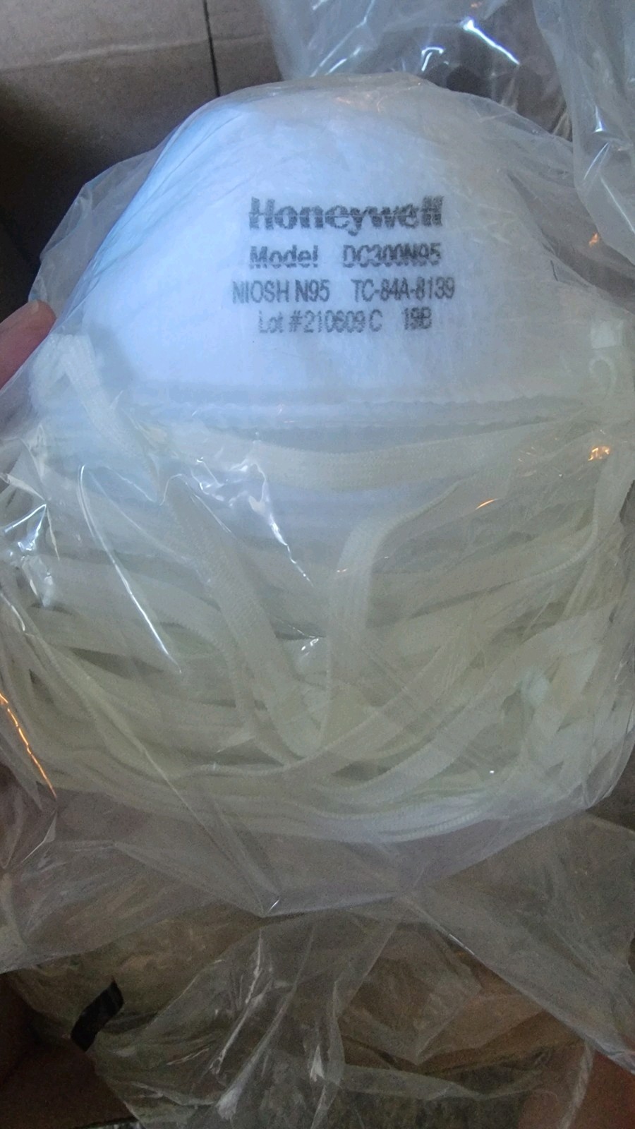 Honeywell Surgical N95 Respirator (DC365N95HC) – 20 pack