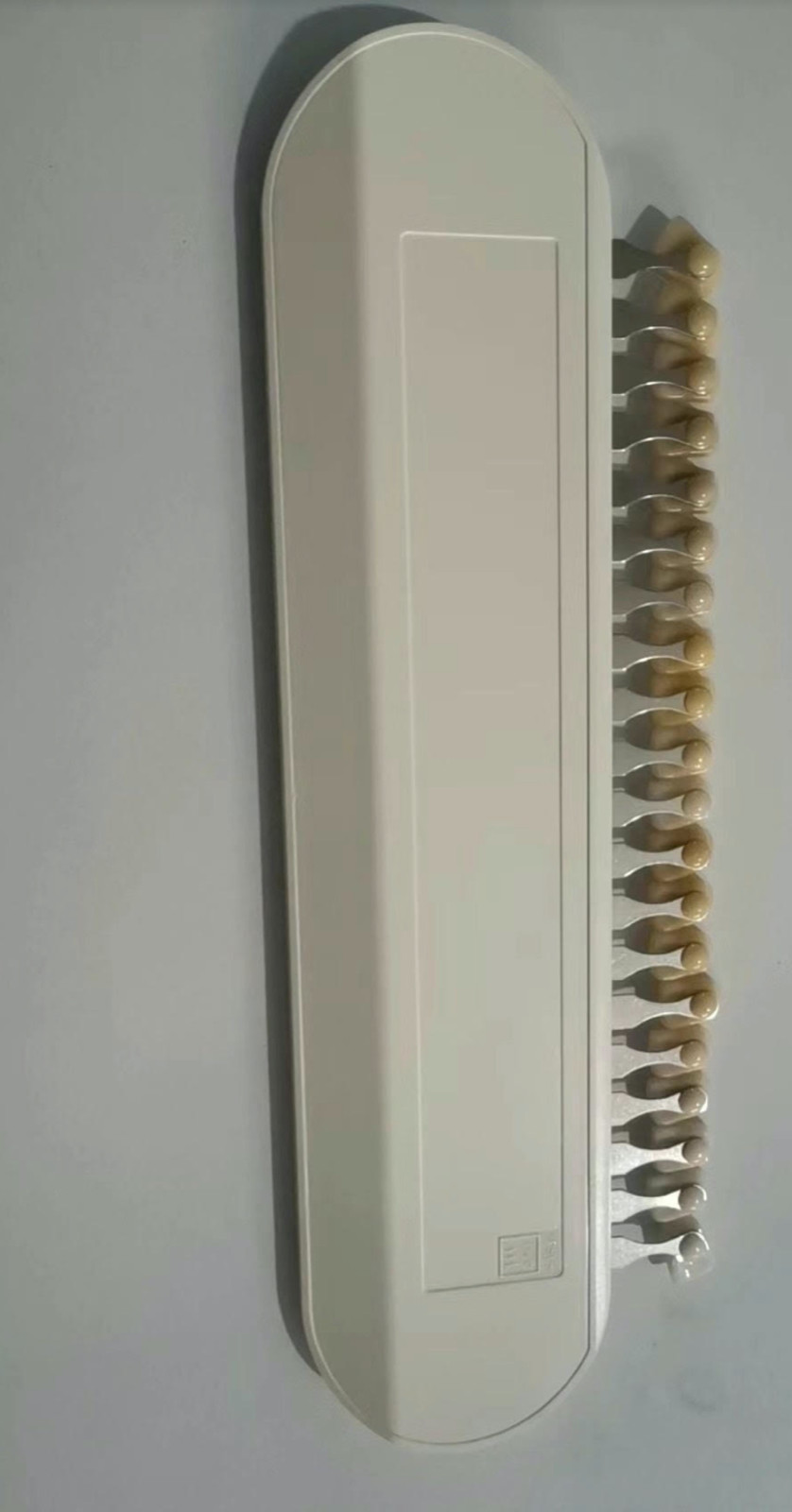 SG Ivostar/Gnathostar A-D 20 Shades Shade Guide