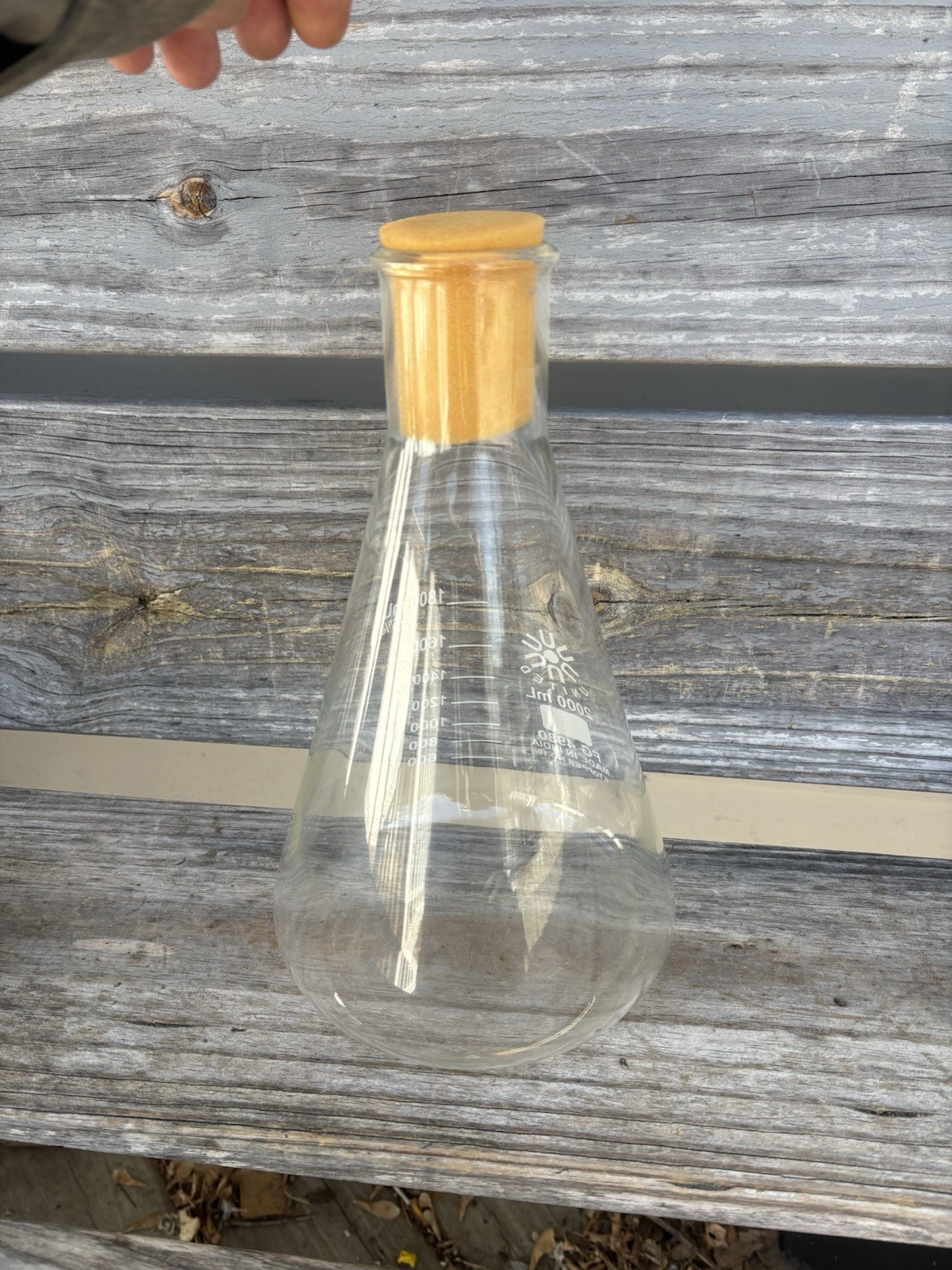 UNITED 2000mL Glass Graduated Heavy Duty Rim Erlenmeyer Flask FG 4980 India
