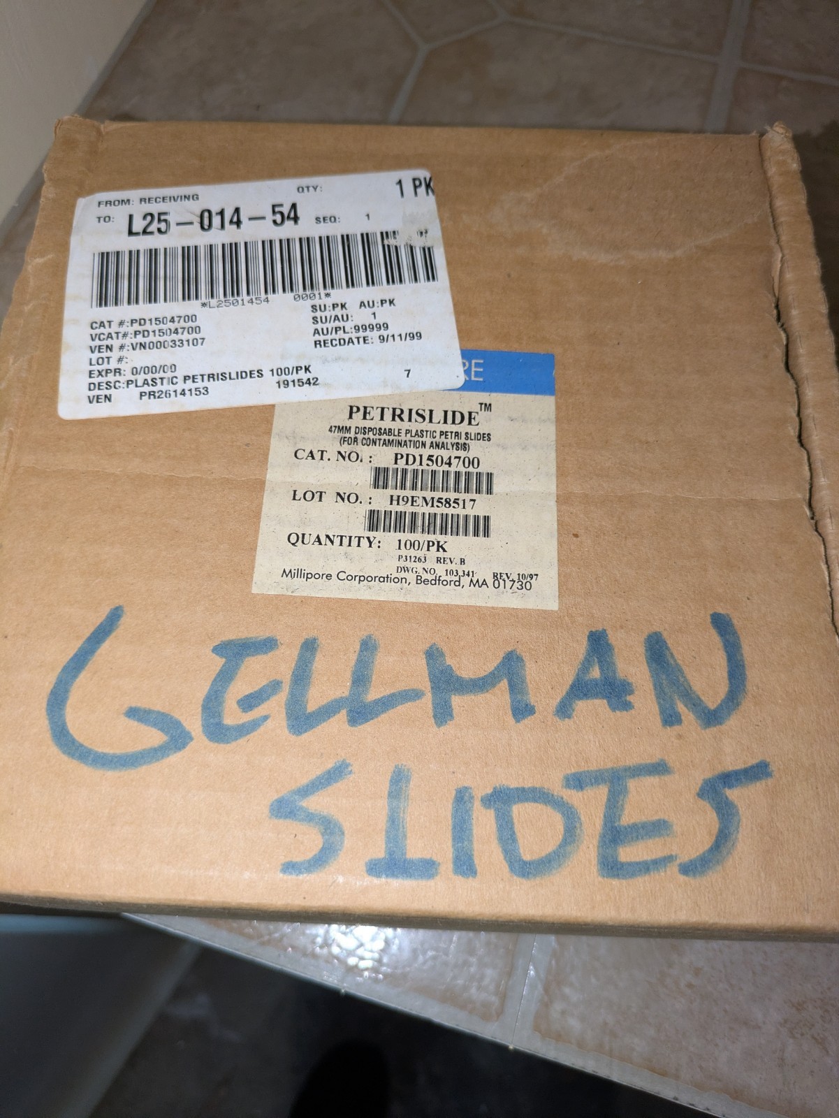 Lot of 75 Gelman Sciences Petri Dish Slides (Loose in box)