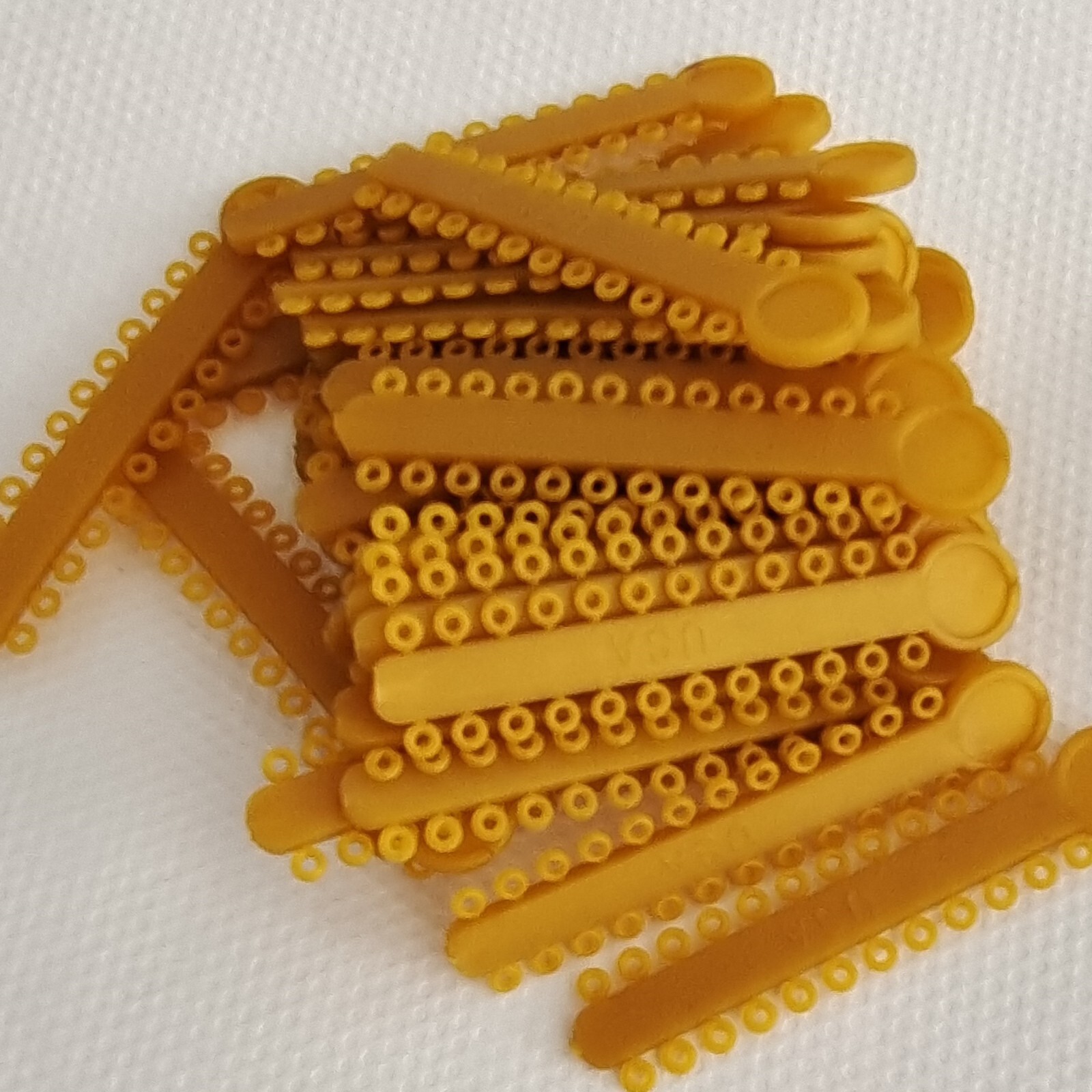 Dental Ligature Ties Orthodontics Elastic Golden Color Rubber Bands 1008Pcs/Pack