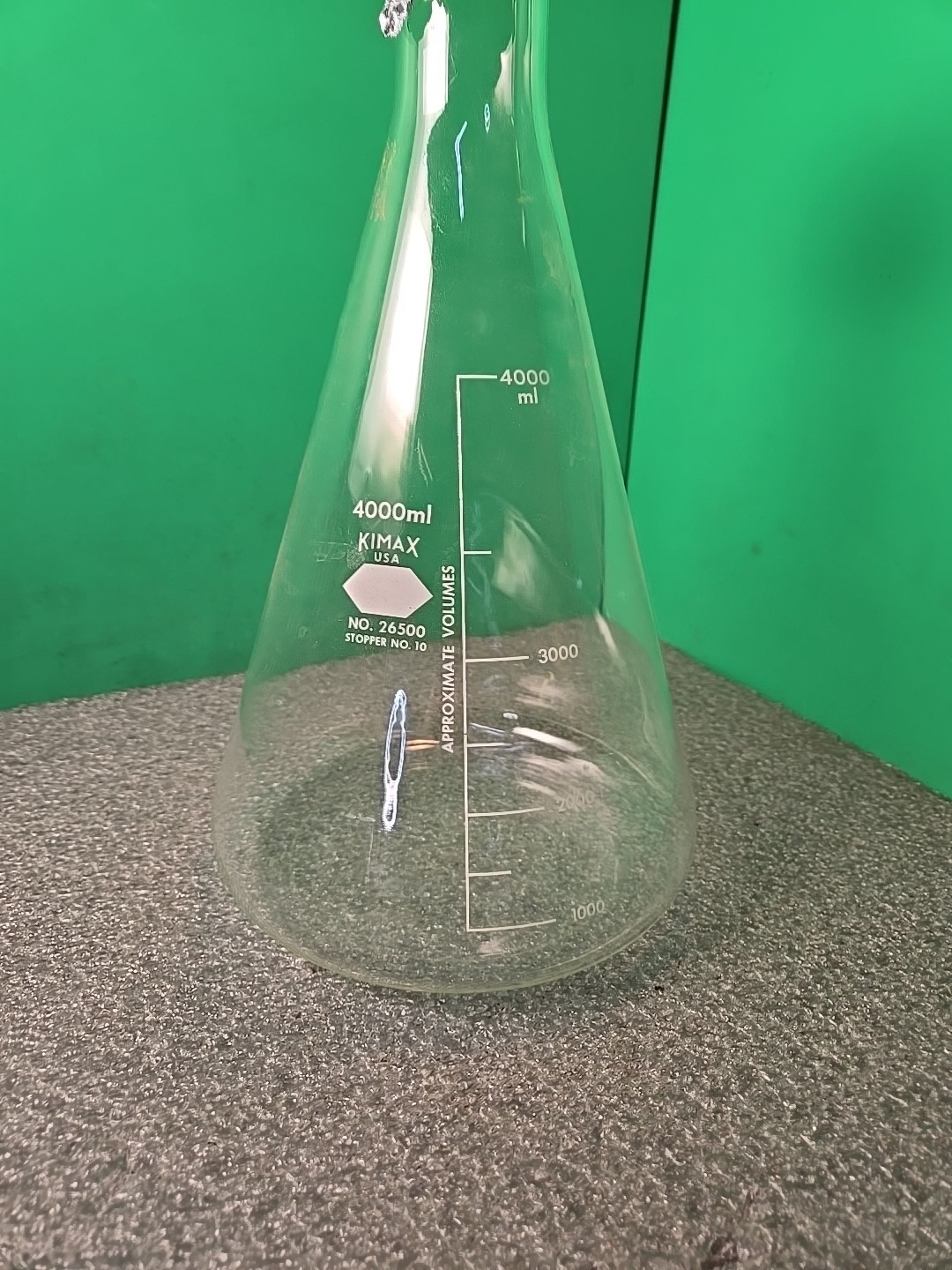 KIMAX 4000mL 4L Glass Graduated Heavy Duty Rim Erlenmeyer Flask 26500-4000