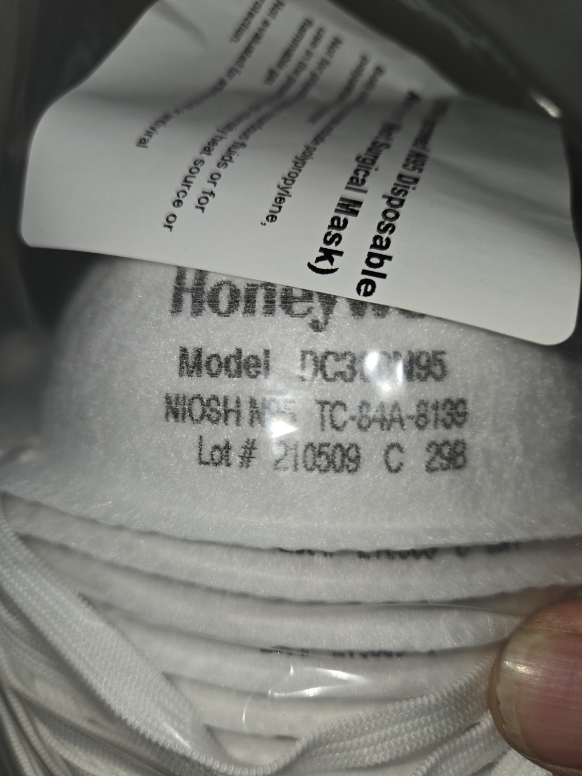Honewell NIOSH N95 Facemasks 20pack Particulate Resperators DC300N95