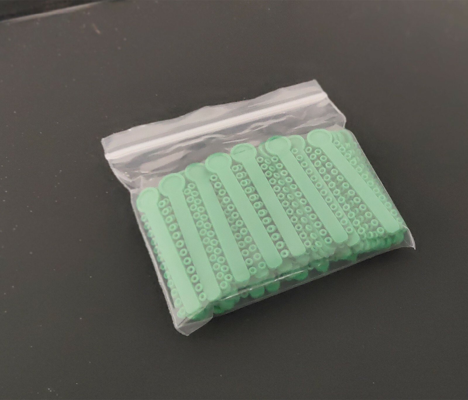 2 Packs Dental Green Color Elastic Ligature Ties Rubber Bands 1008Pcs/Pack