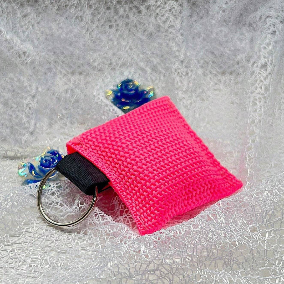 CPR Mask Keychain Portable Emergency Face Shield One Way Valve First Aid Kit Set