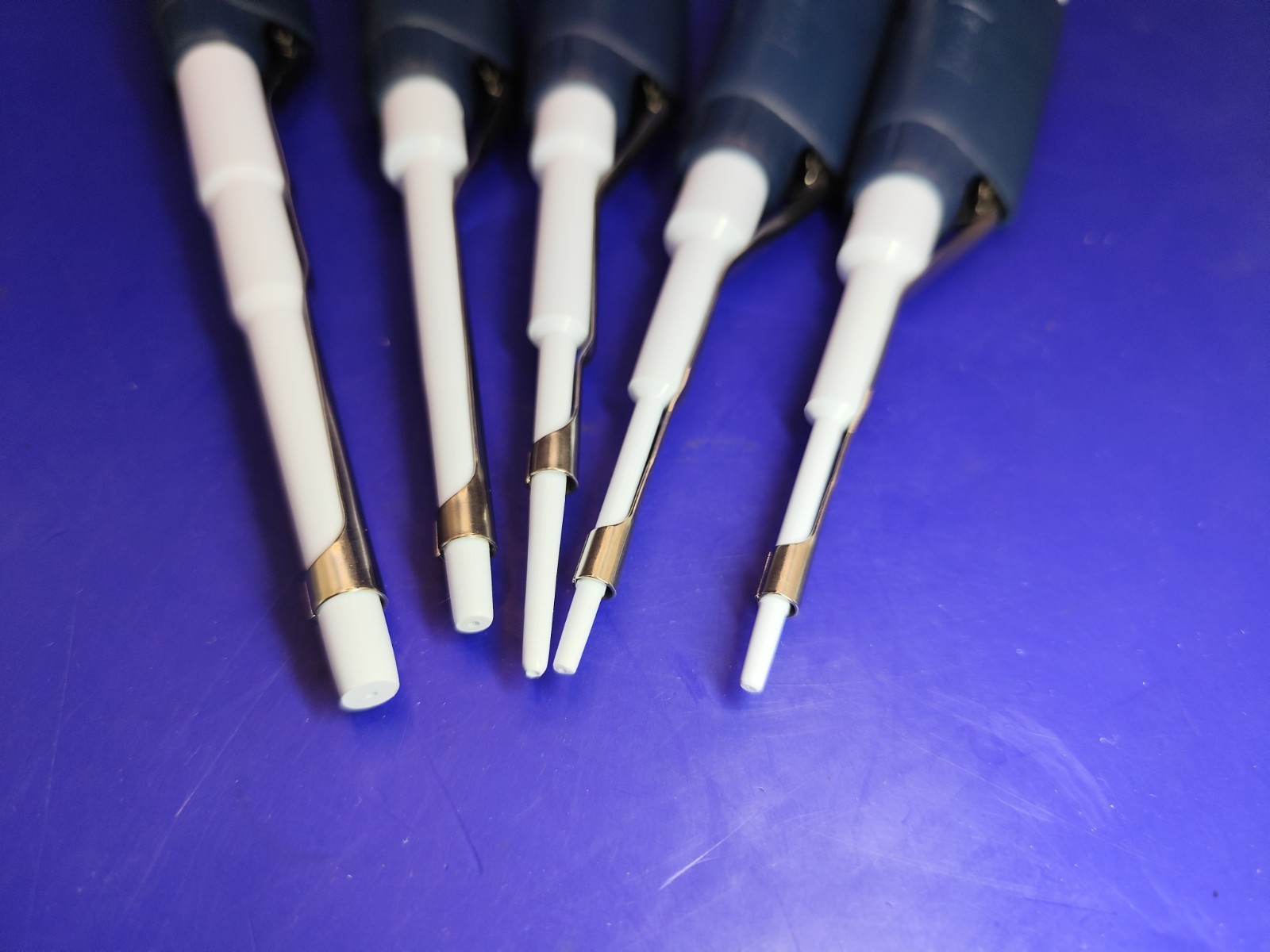 Set Of X5 Rainin Classic Pipette PR1000 PR200 PR20 PR10 PR2 With Carousel Stand