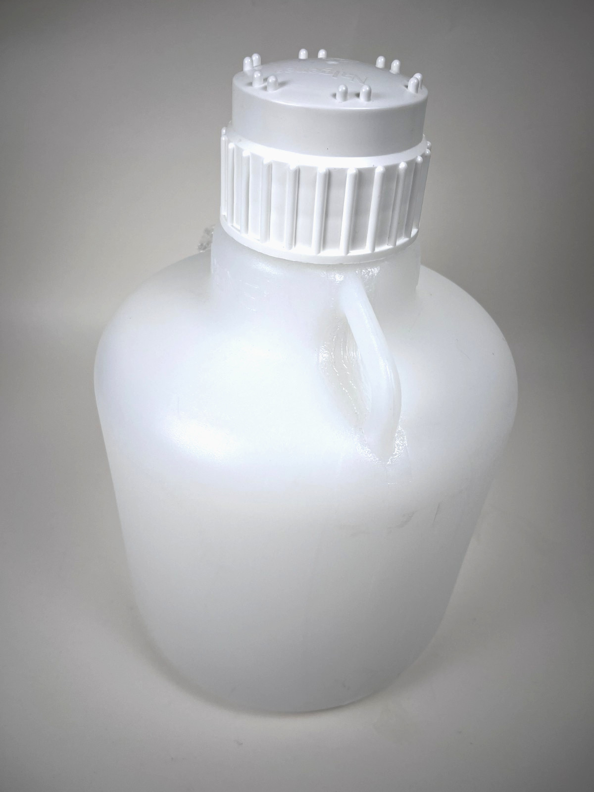 Thermo Scientific Nalgene 02-963-2A Carboy With Spigot, 10L, Handles, New