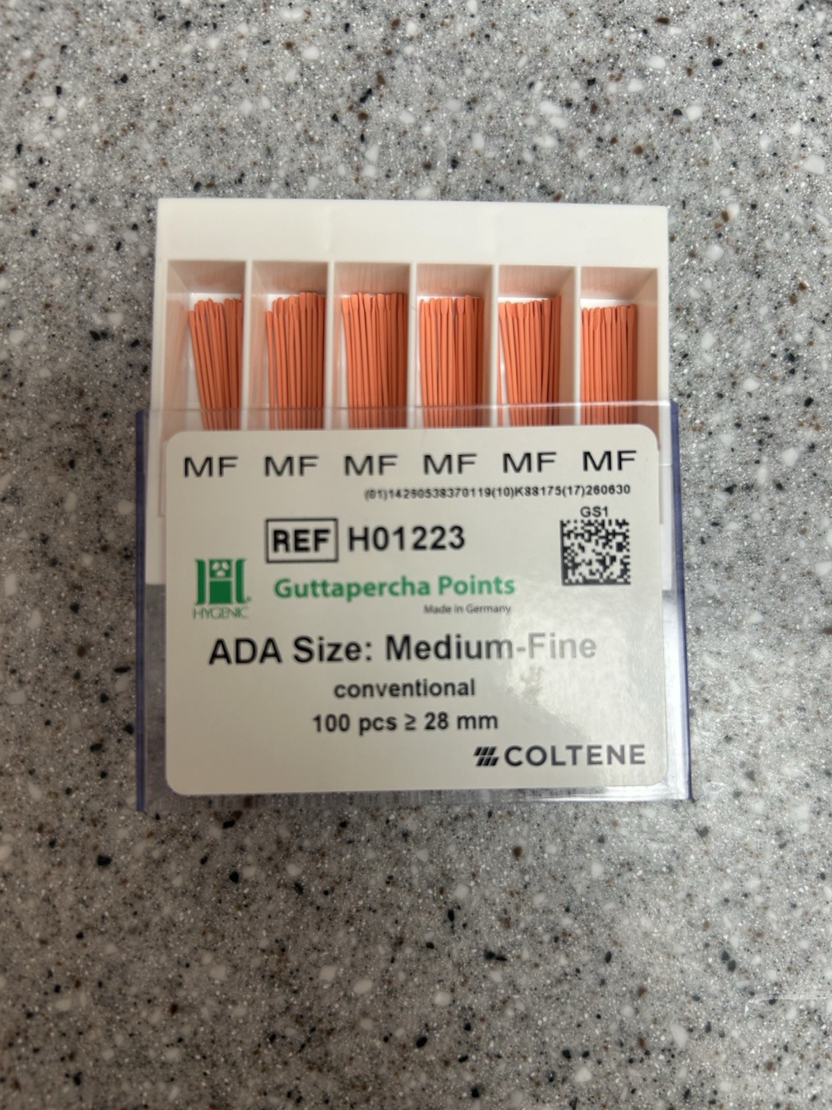 Dentsply Sirona Conform Fit & COLTENE Hygienic Gutta Percha Points Medium-Fine