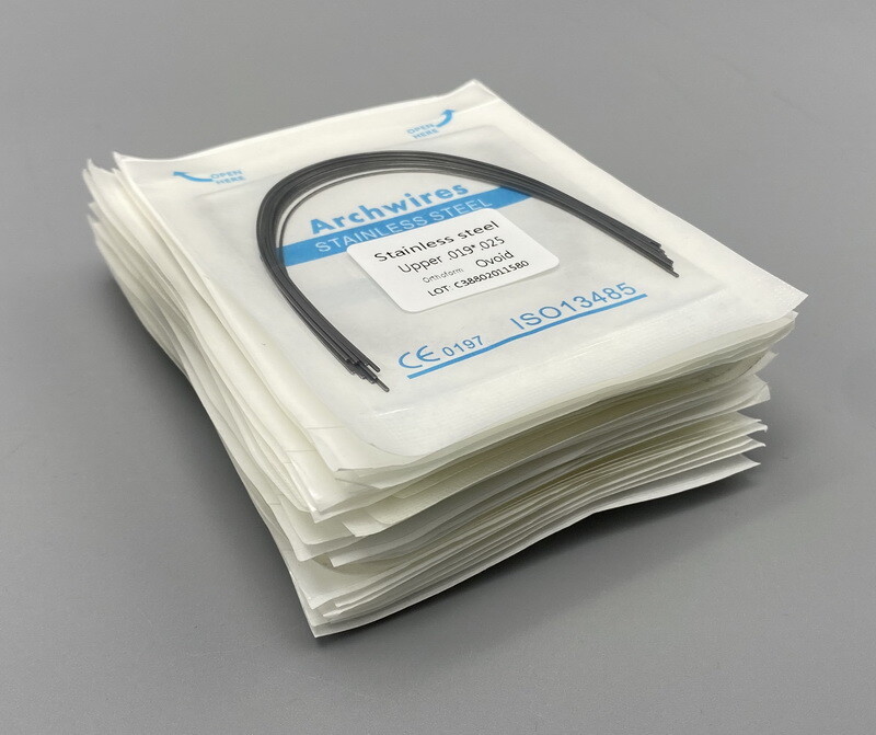 Dental S.S Orthodontic Arch Wire Stainless Steel Round Rectangular Natural Form