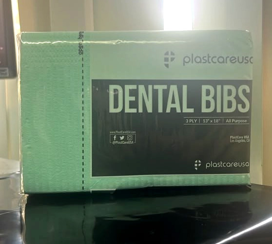 4x Dental Disposable Patient Bibs BLUE 13″ x 18″ 3-Ply Pape 200/Packs /green
