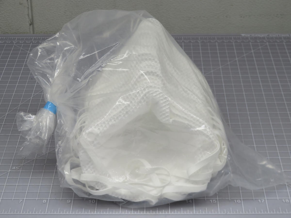 LOT OF 200 HONEYWELL DC300N95B N95 DISPOSABLE MASK
