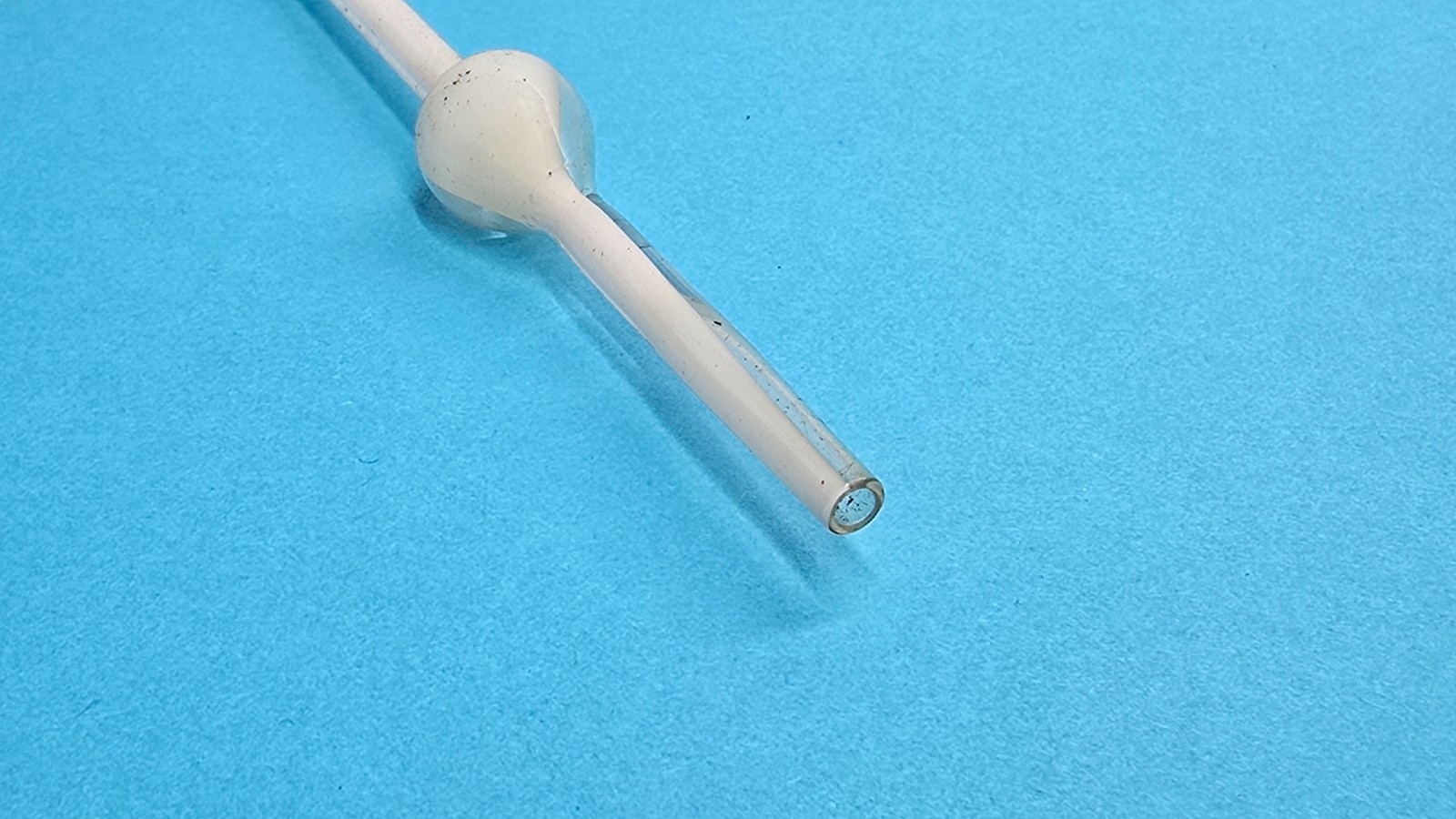 Vintage ERNST LEITZ WETZLAR Volumetric Glass Pipette Rare Labware Germany Lab