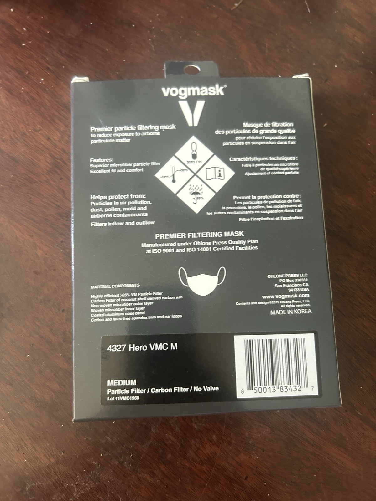 New Vogmask Medium M Filtering Face Mask Reusable Mask Sealed Black on Black