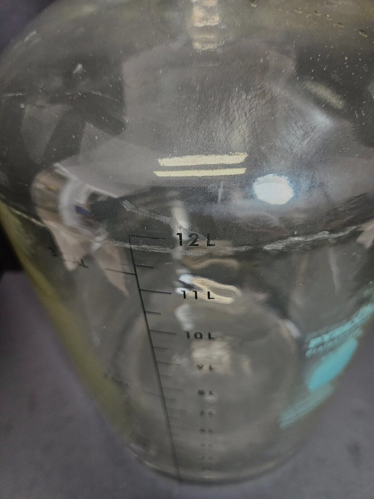 Corning Solution Bottle PyrexPlus Coated 13.25 L with Tooled Neck