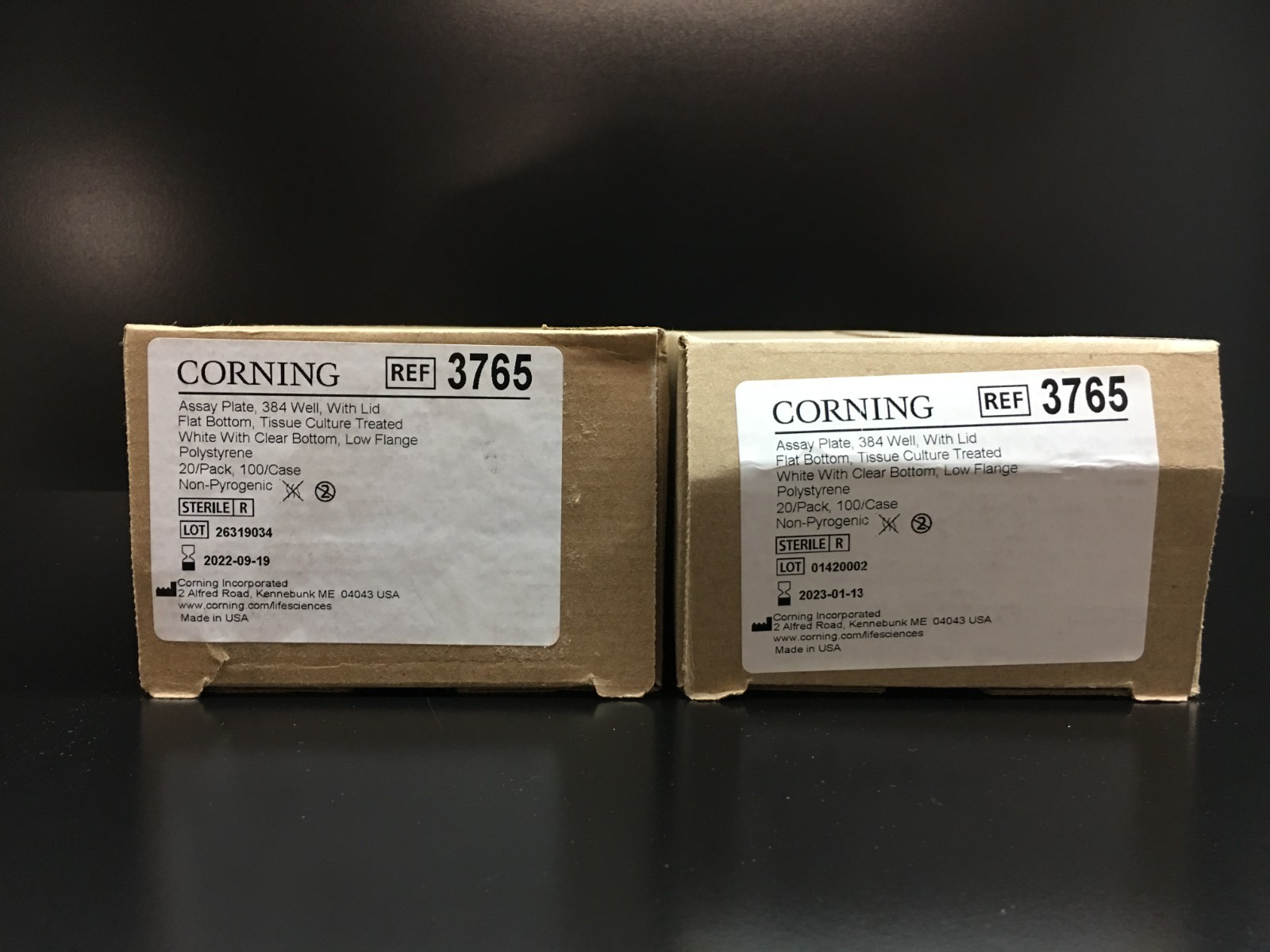 Corning REF 3765 Cell Culture-Treated Flat-Bottom Microplate 384-Well Lot 2 PCS
