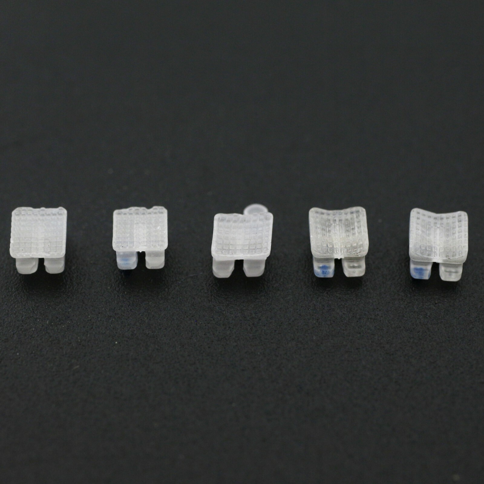 Dental Orthodontic Metal Slot Ceramic Brackets Braces 022 018 MBT Roth 3 Hook