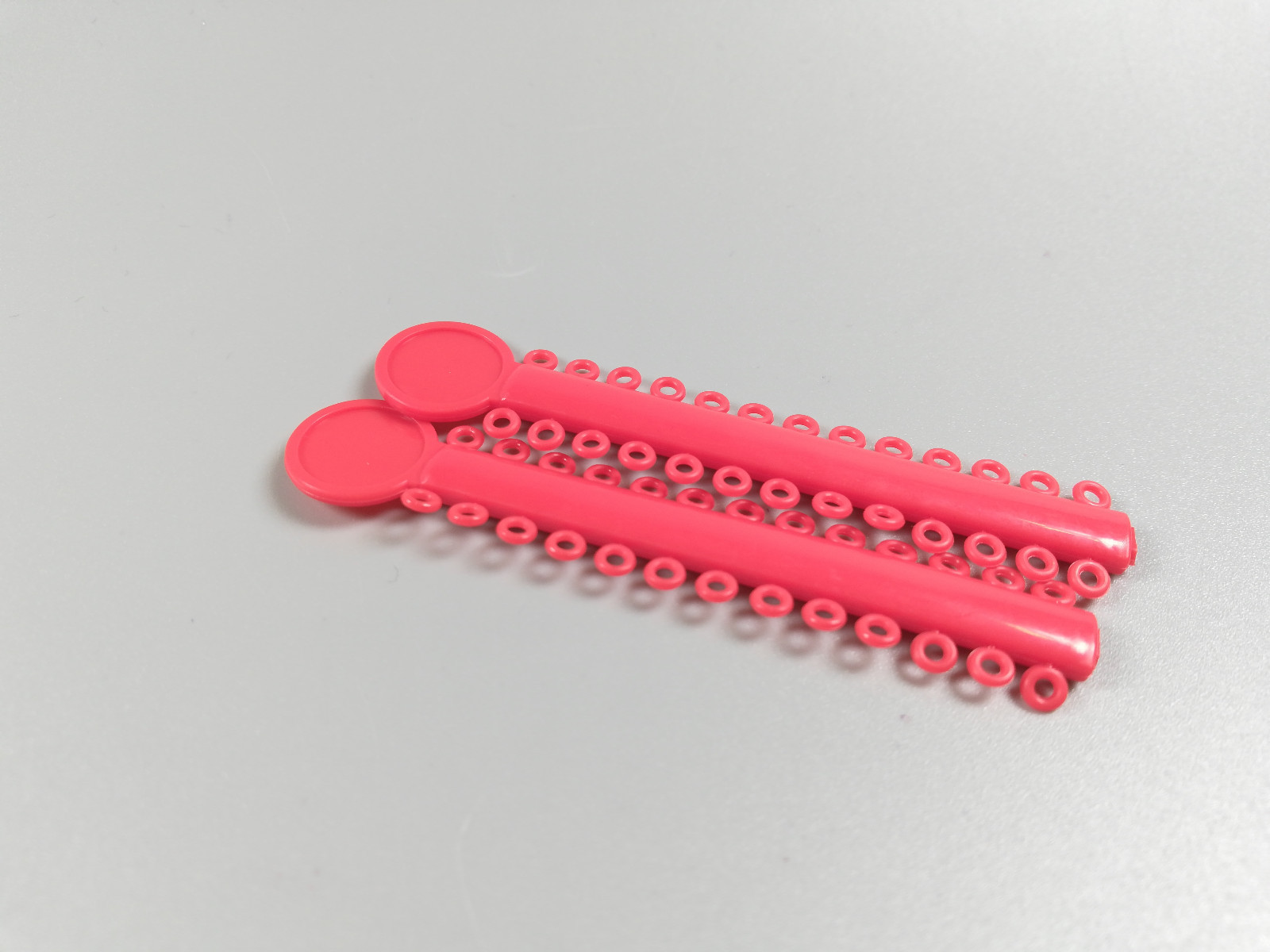 1Pack Dental Orthodontic Ligature Ties Elastic Rubber Bands 1040Ties Colorful