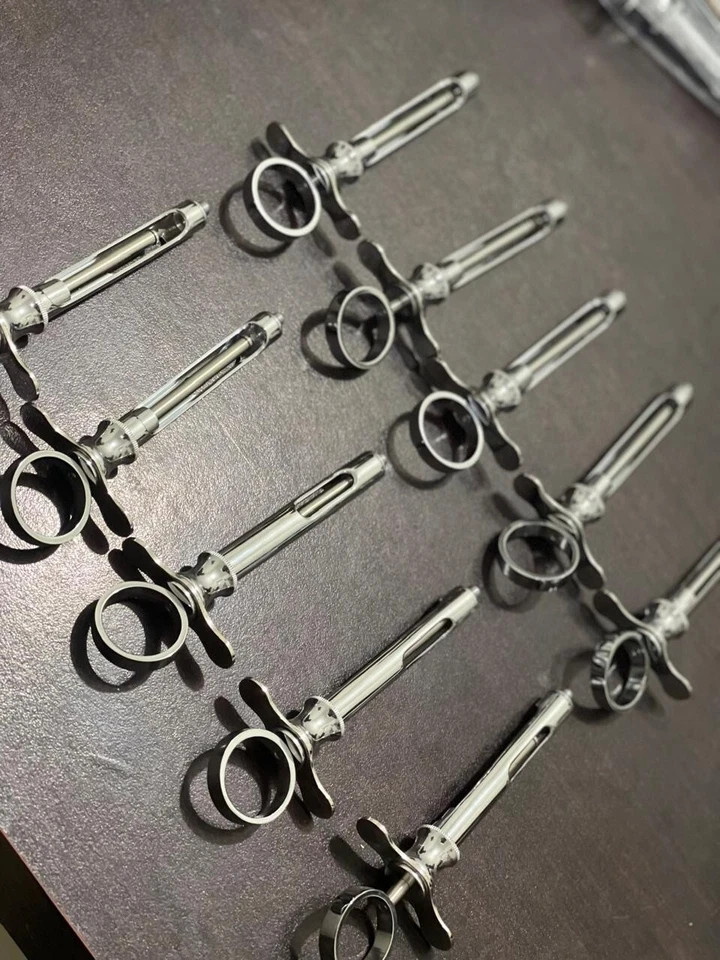 Lot of 10 Hu-Friedy CW Style Dental Anesthetic Aspirating 1.8ml Syringe SYRCW