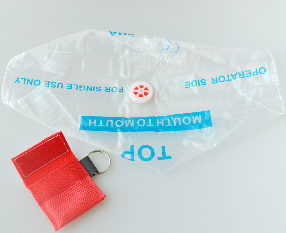 Wholesale 1000pcs CPR Face Shield One-way Valve CPR Custom LOGO cpr Face Shields
