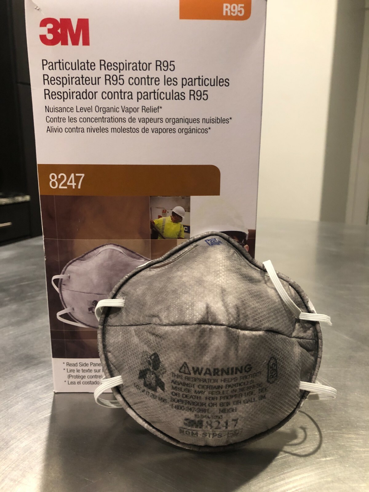 3M™ Aura 8247 R95 Particulate Respirator Disposable Protective Mask N95 NIOSH