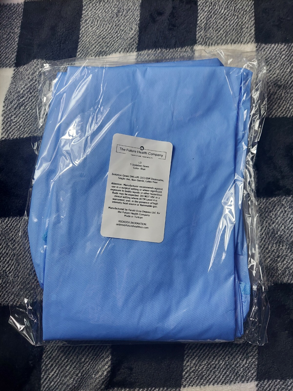 3 The Future Health Compant Small Isolation Gown Color Blue PPE CNAs Single Use