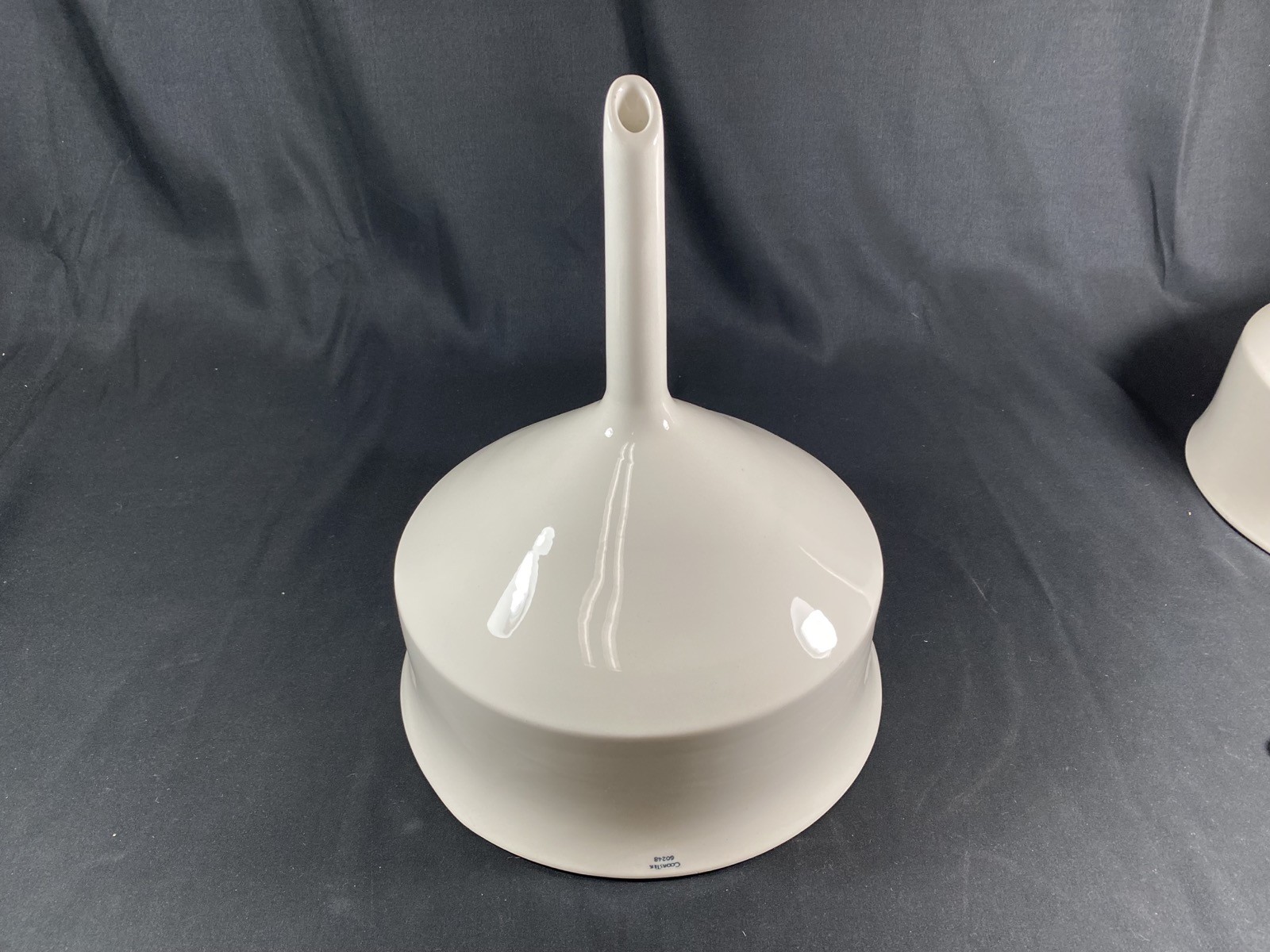 COORSTEK Porcelain 4500mL Buchner Funnel 13 3/4″ OAL 240mm Paper Filter 60248