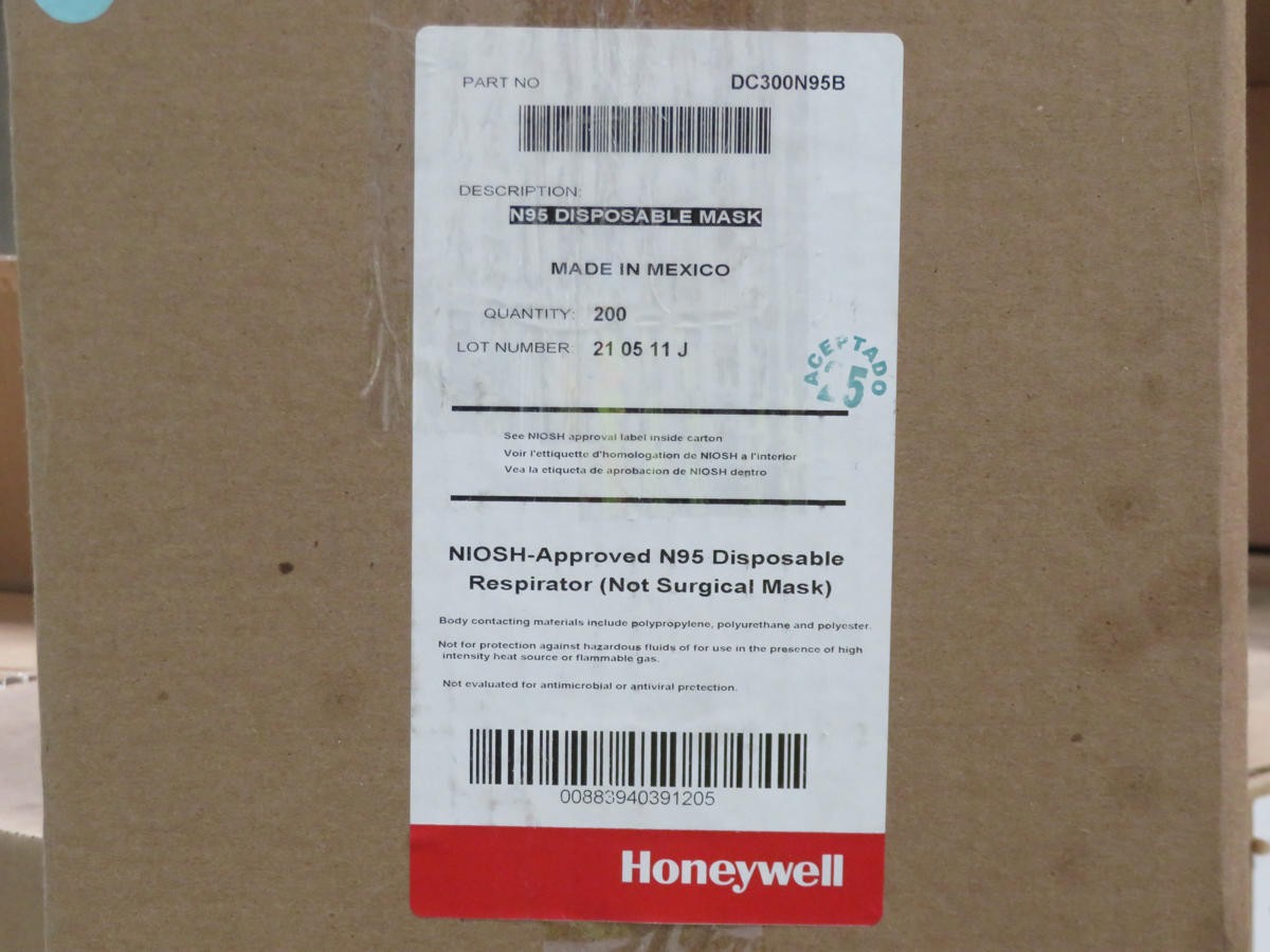 LOT OF 200 HONEYWELL DC300N95B N95 DISPOSABLE MASK