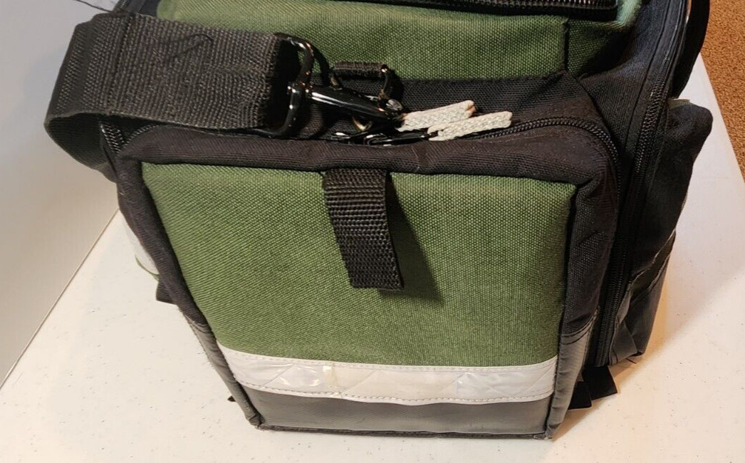 Iron Duck Breathsaver Oxygen Airway Emergency Bag 34016 Medical Duffle 3 Pouch