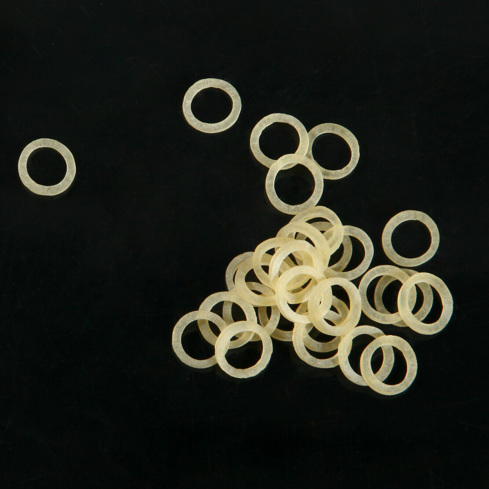 1000pcs/10 bag Dental Orthodontic Rubber Bands Elastics Latex Braces 6.5 OZ,1/4″