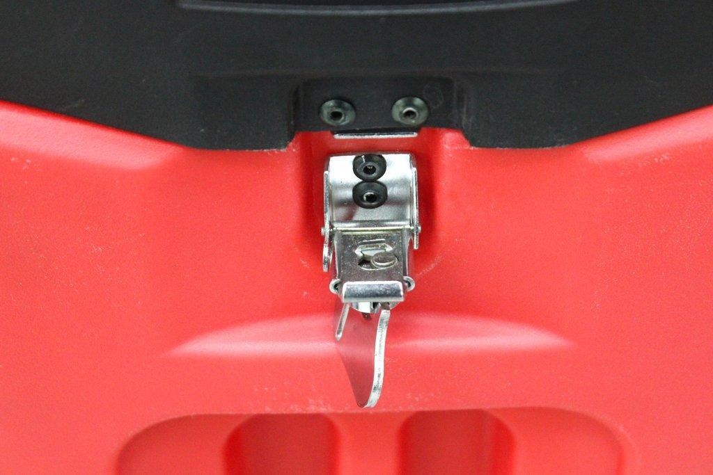 N/A CA900 Roto-Molded Shipping Case on Wheels with Storage, Very Go (3377596)