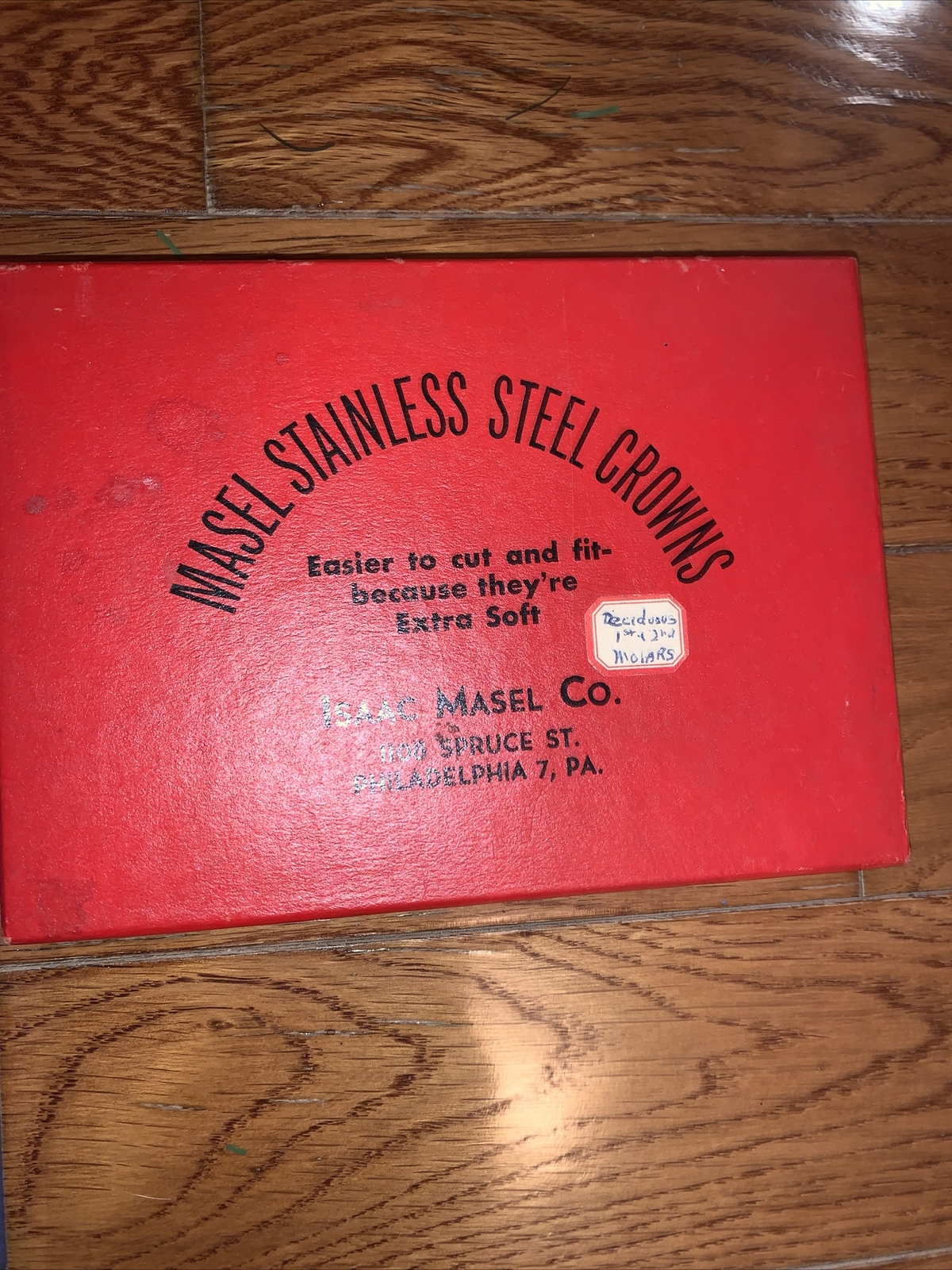 Lot of 196 vintage Isaac Masel stainless steel dental crowns