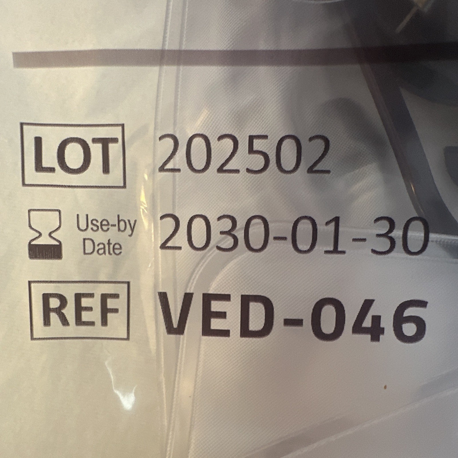Lot of 30 Vesco Medical 1000mL PVC Bag Gravity Feed Set with ENFit VED-046