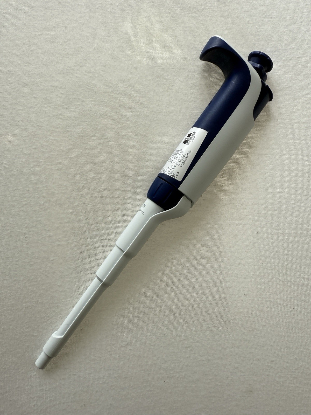 Rainin L-1000 XLS Pipet Lite ~ LTS 100-1000ul LTS ~ Single Channel ~ Calibrated