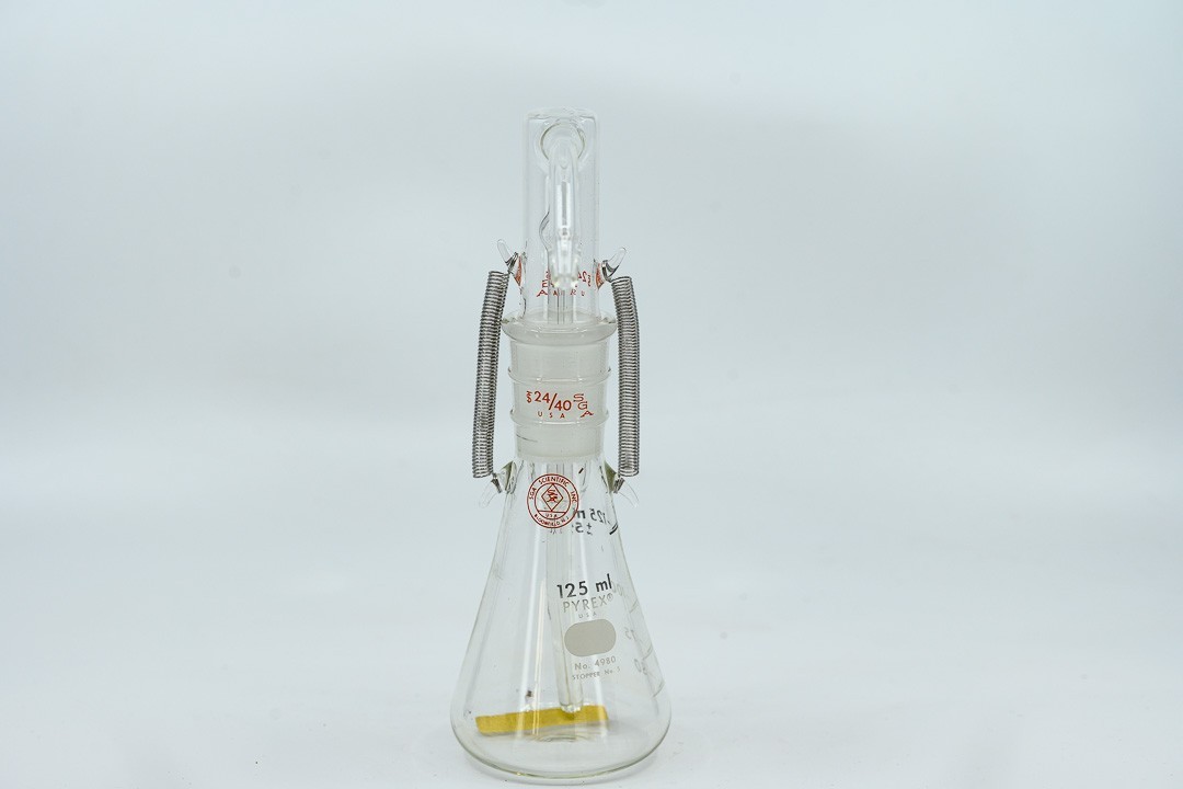 Vintage SGA Scientific Glass Midget Impinger Gas Washing Bubbler Bottle 24/40