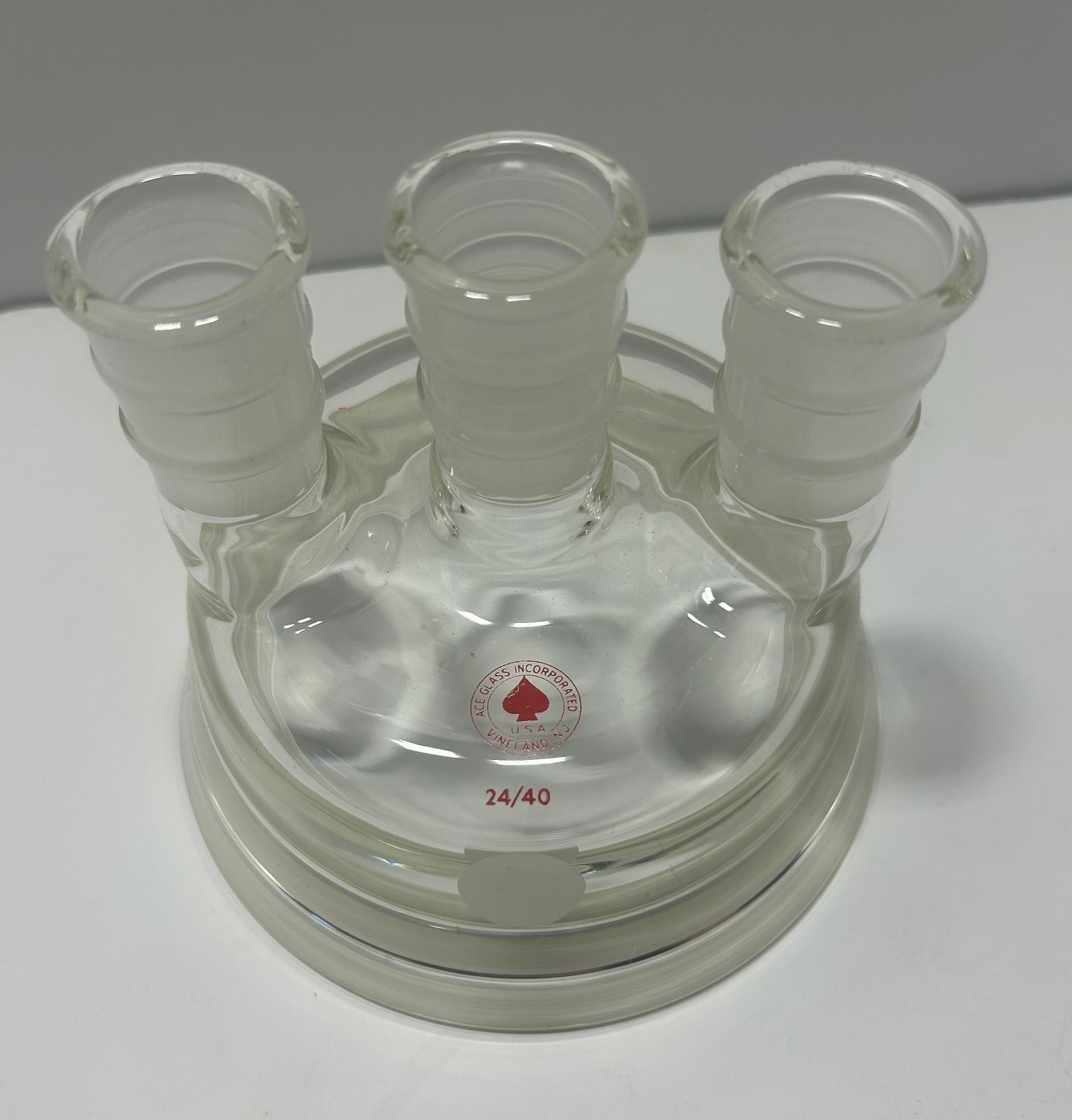 ACE Glass 500 mL REACTION FLASK HEAD 4″ Model 6486-10 THREE NECK CENTER