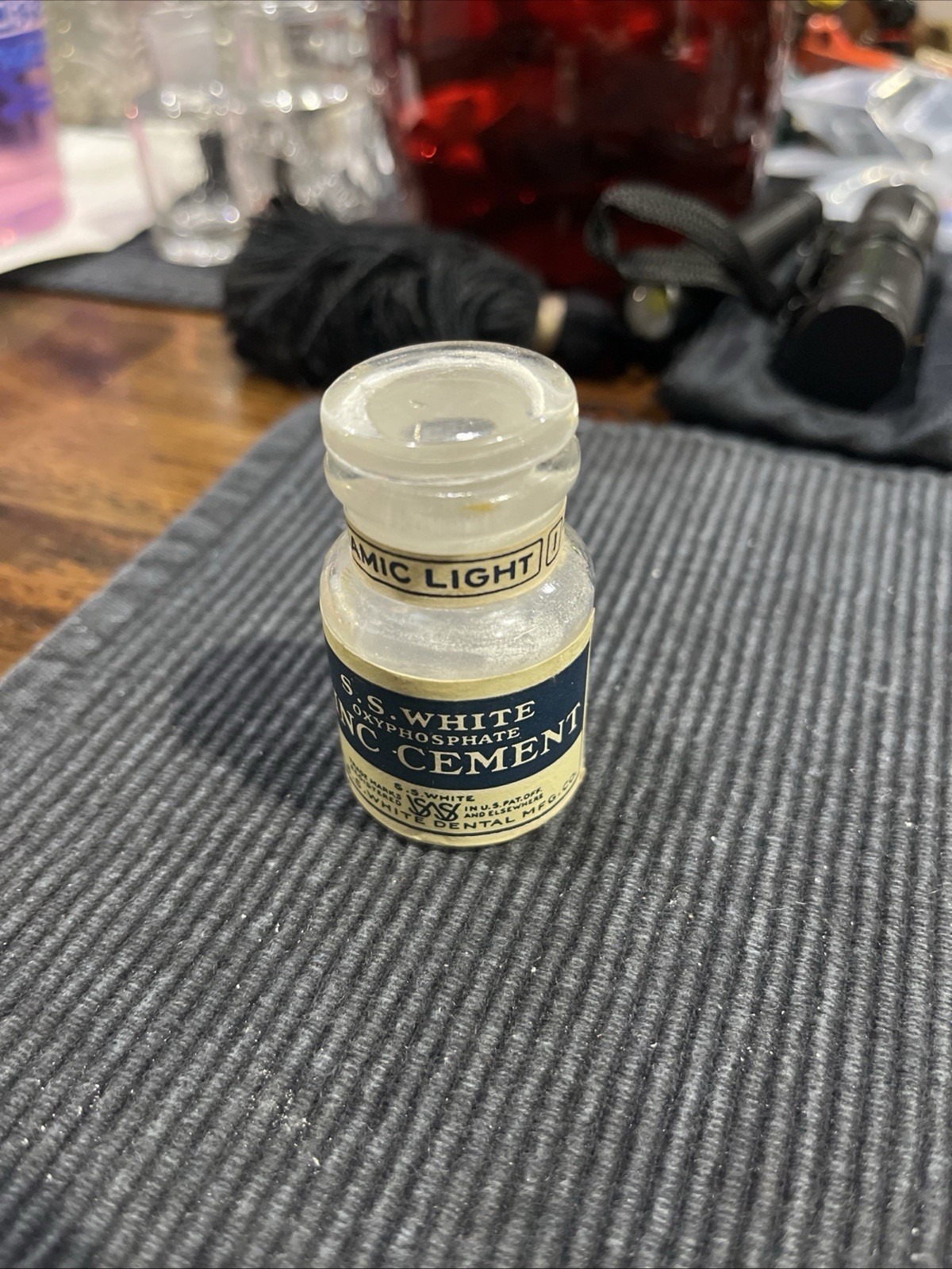S.S. White “Zinc Cement Ceramic Light” Dental Glass Stopper Bottle
