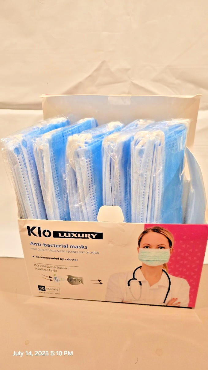 2500 Kio Luxury 4 Layer Disposable Face Masks Nano Silver 50 Boxes Per Case