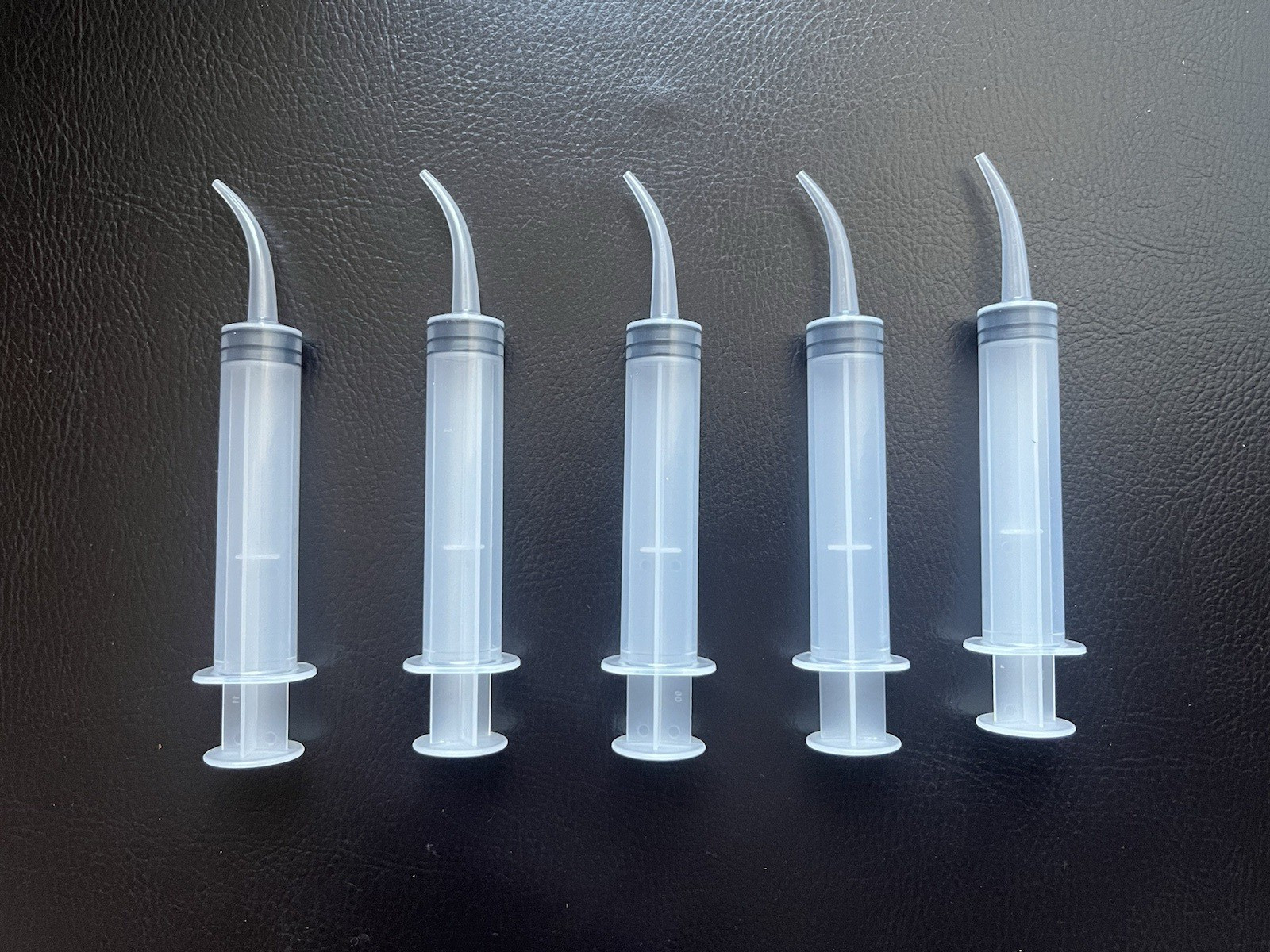 50 Pcs Monoject Style Curved Tip Dental Utility Irrigation Syringes 12ml (12cc)