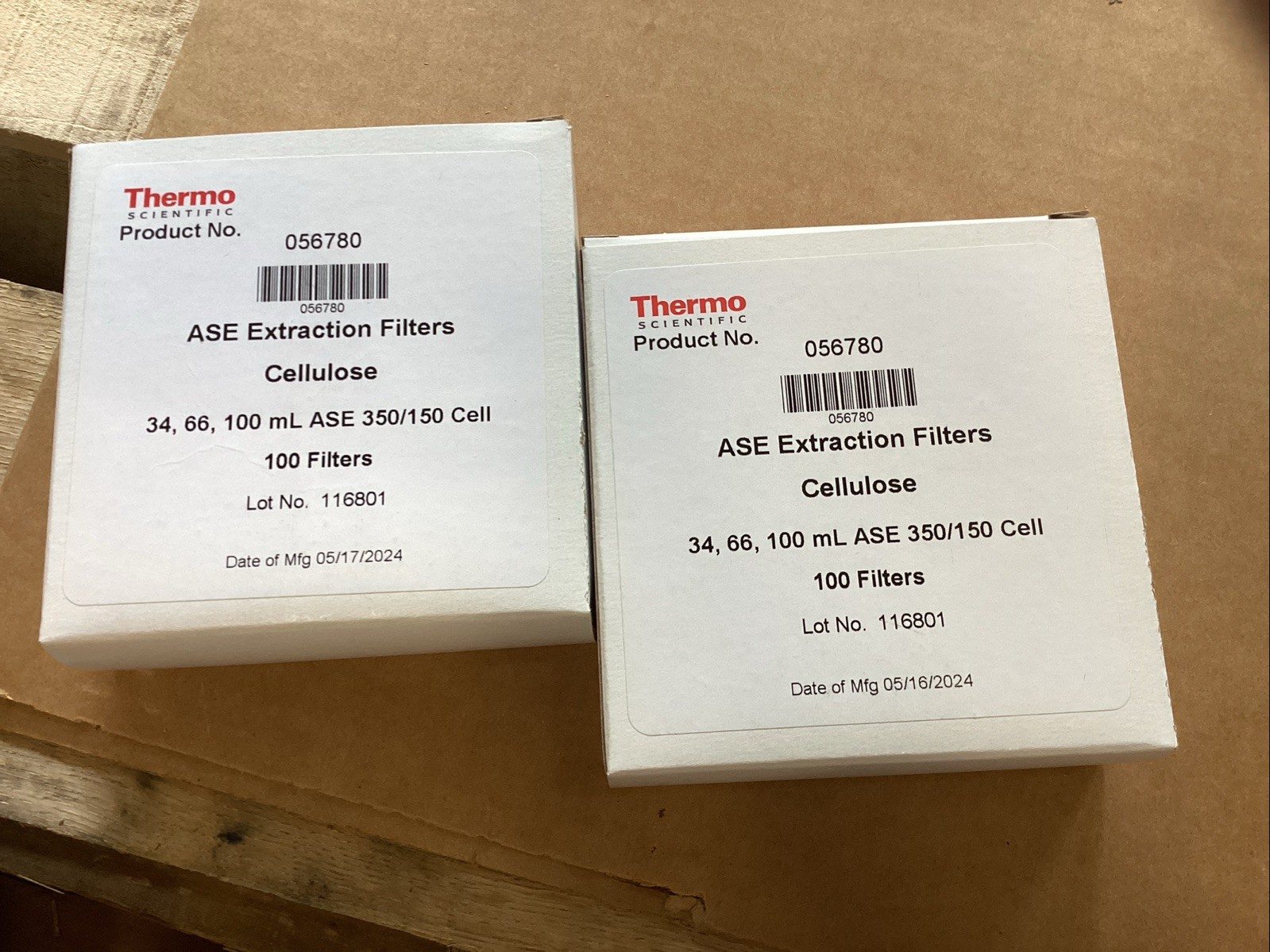 (2) Thermo 056780, Dionex D28, Cellulose 30mm ASE Extraction Cell Filters
