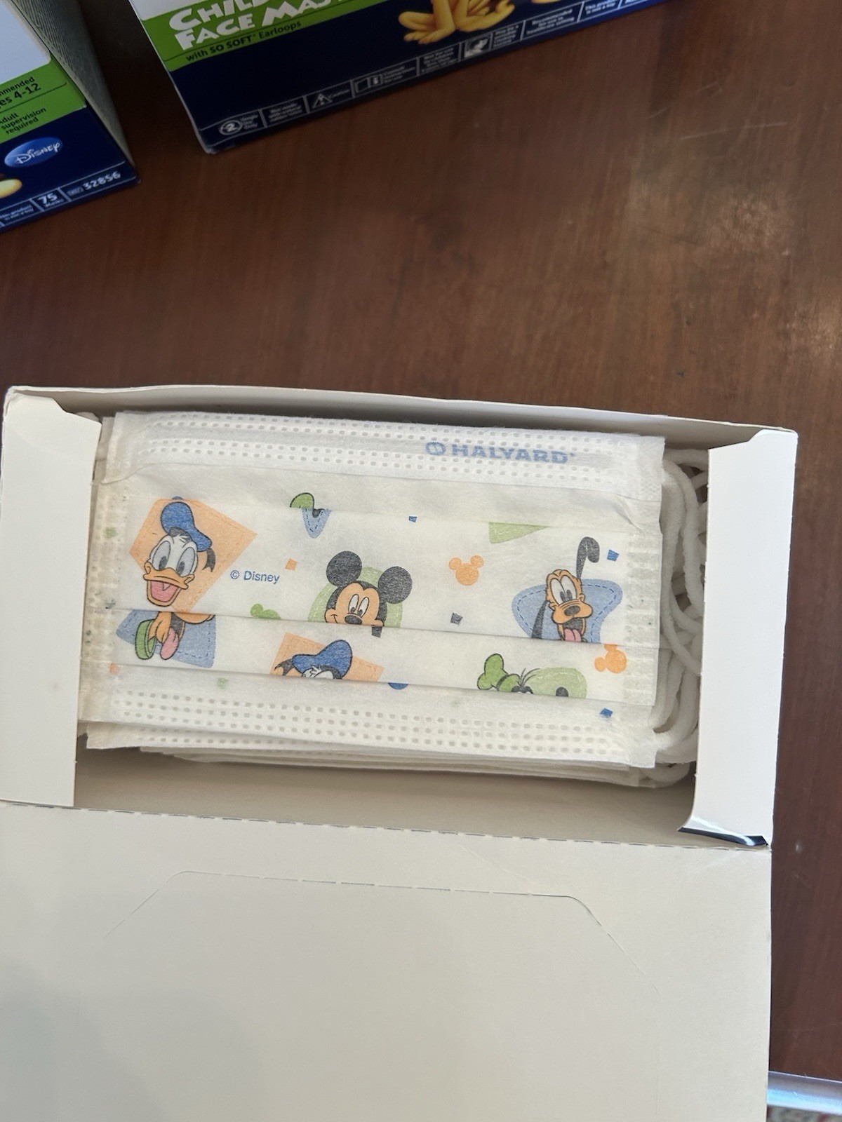 5 Boxes Disney Child’s Face Mask – Each box has 75 Masks – Halyard 32856