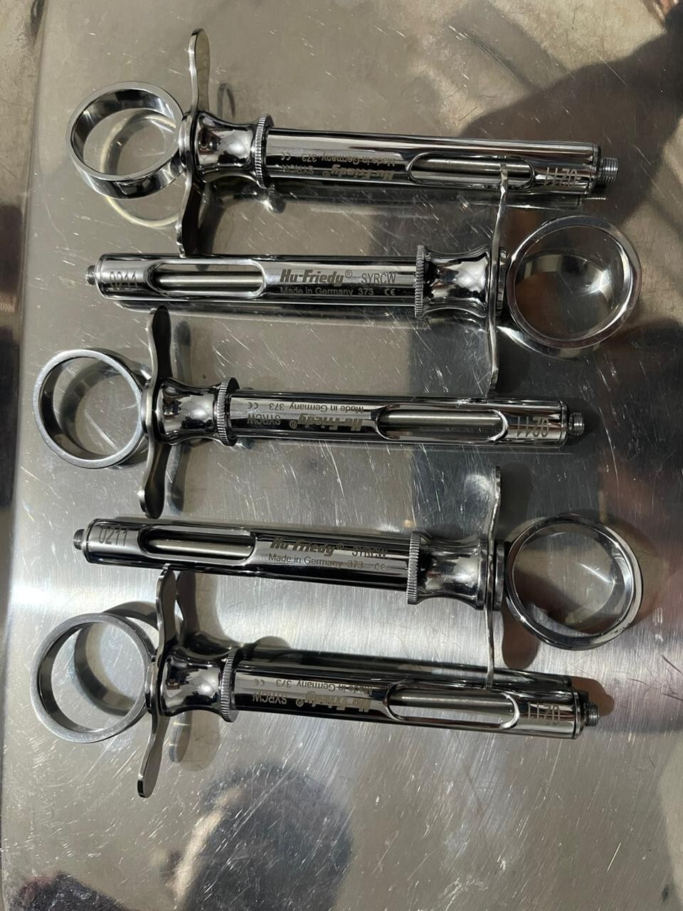 Lot of 12 Hu-Friedy CW Style Dental Anesthetic Aspirating 1.8ml Syringe SYRCW