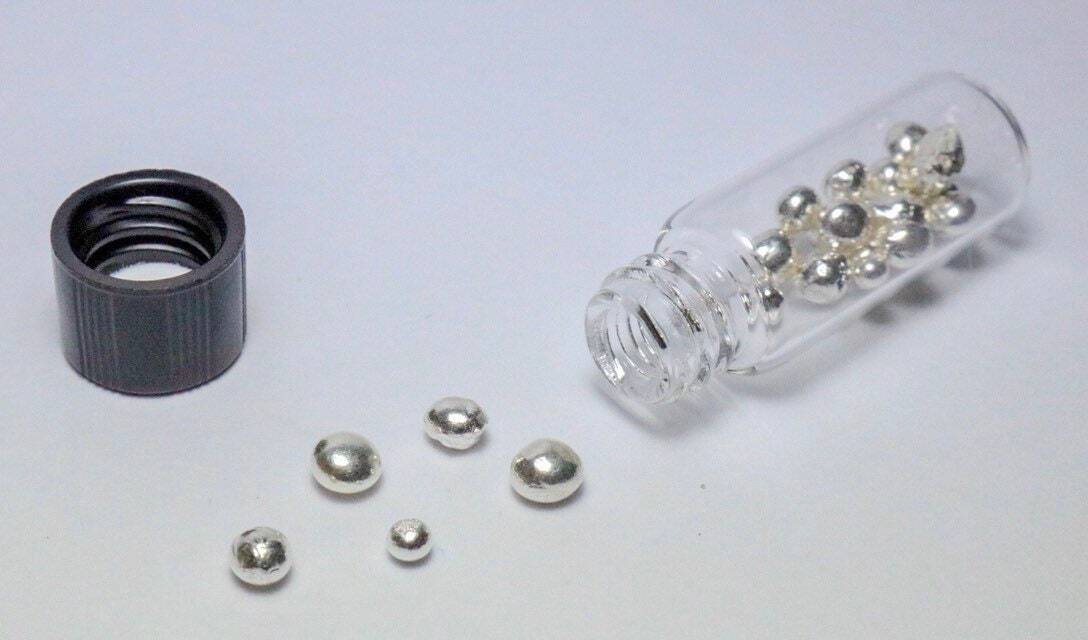 Silver Metal Beads / Shot 99.99% Pure Element 47 Ag Chemistry Sample