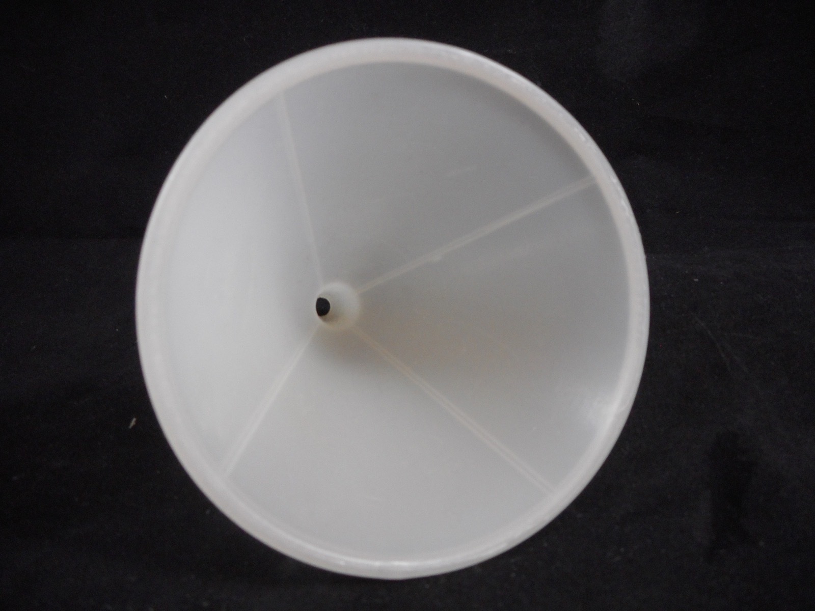 HUTZLER Polypropylene Plastic 3-1/4″ 4oz Boilable Utility Filling Funnel 804